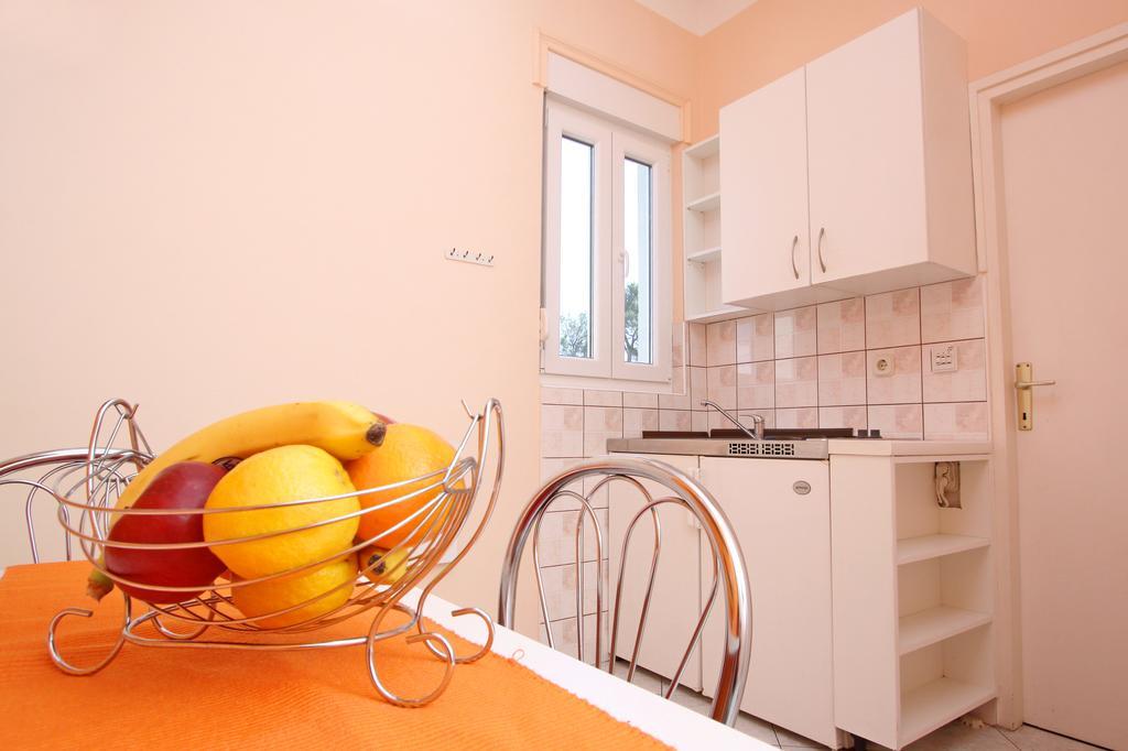 Apartments And Rooms Vesna Novalja Room photo